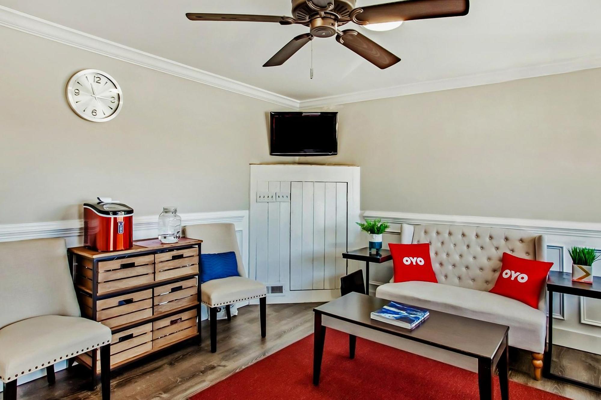Oyo Hotel Ridgeland East Esterno foto